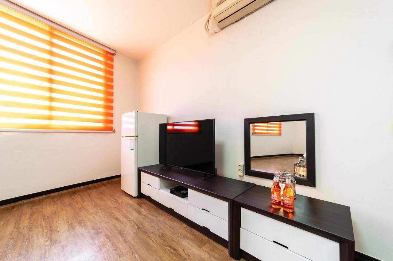 Hooni Guest House & Motel Gurye Экстерьер фото