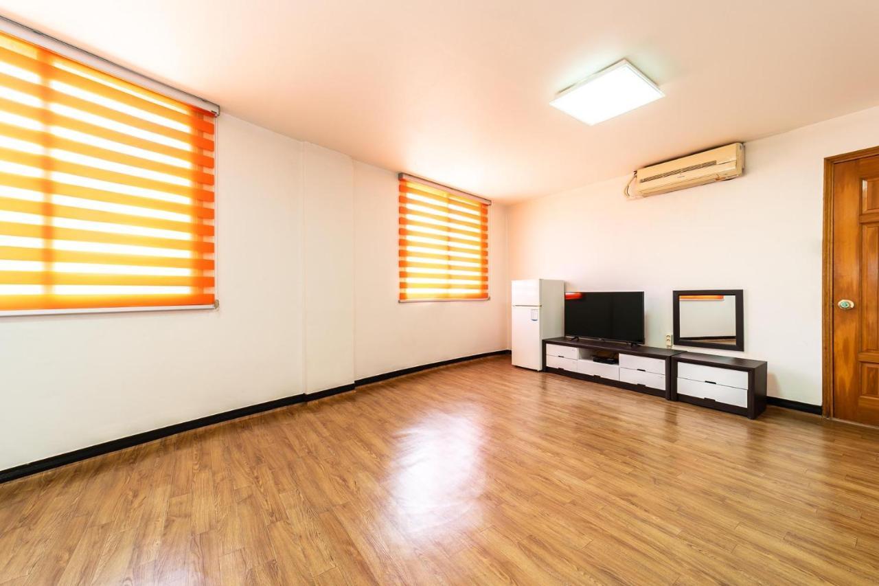 Hooni Guest House & Motel Gurye Экстерьер фото