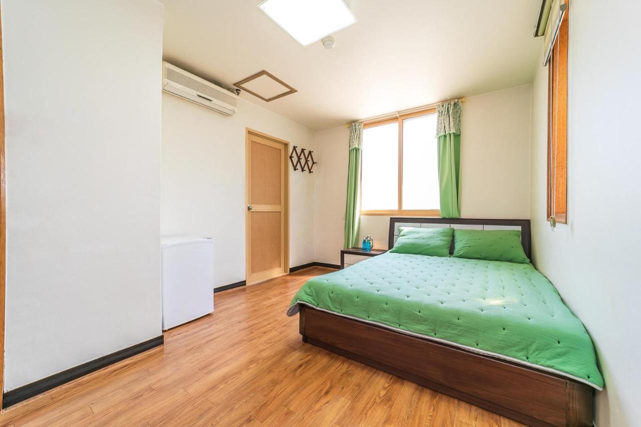Hooni Guest House & Motel Gurye Экстерьер фото